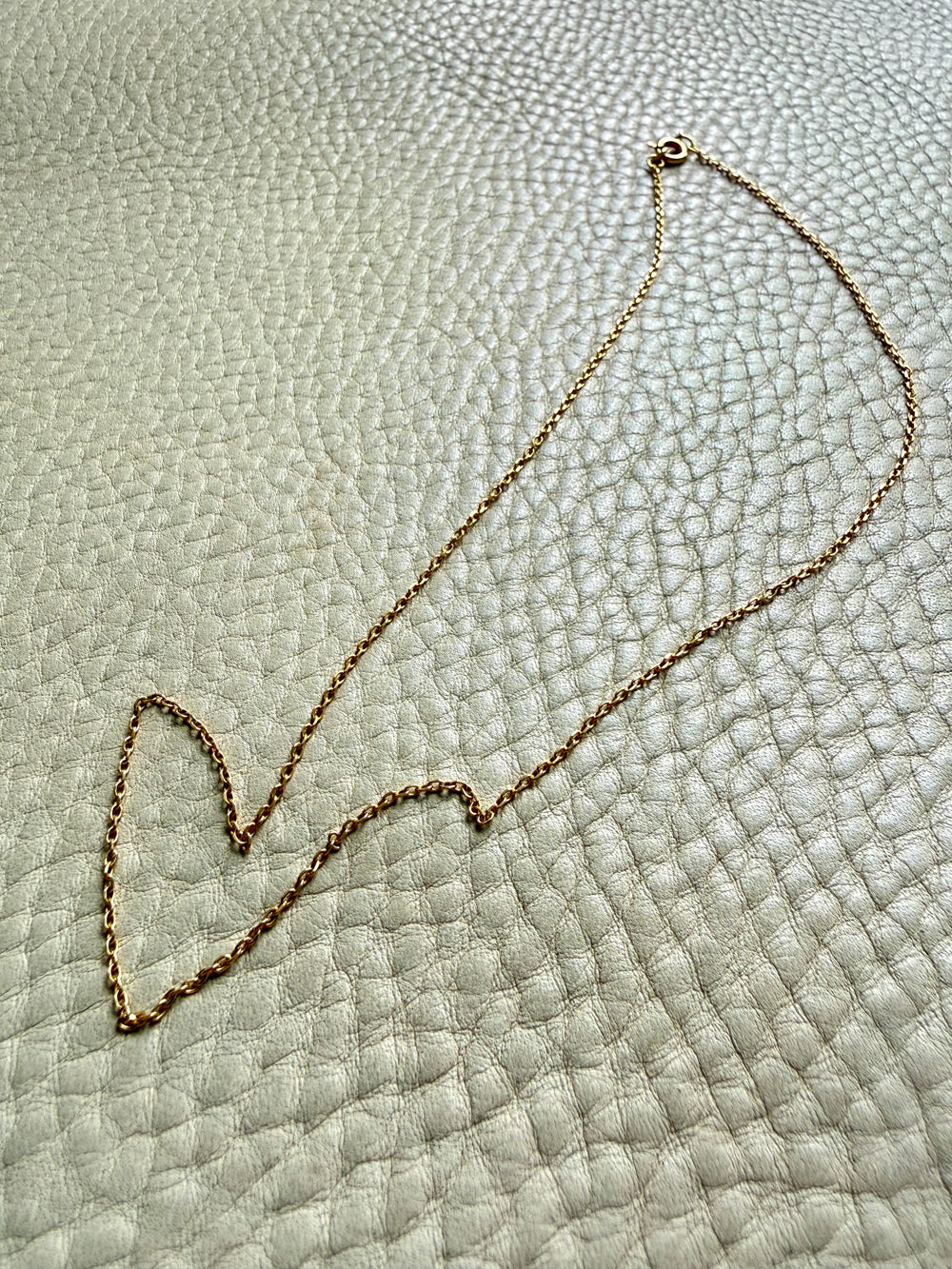Vintage 18k Yellow Gold 1mm Cable Chain Necklace - 15.9 inch length
