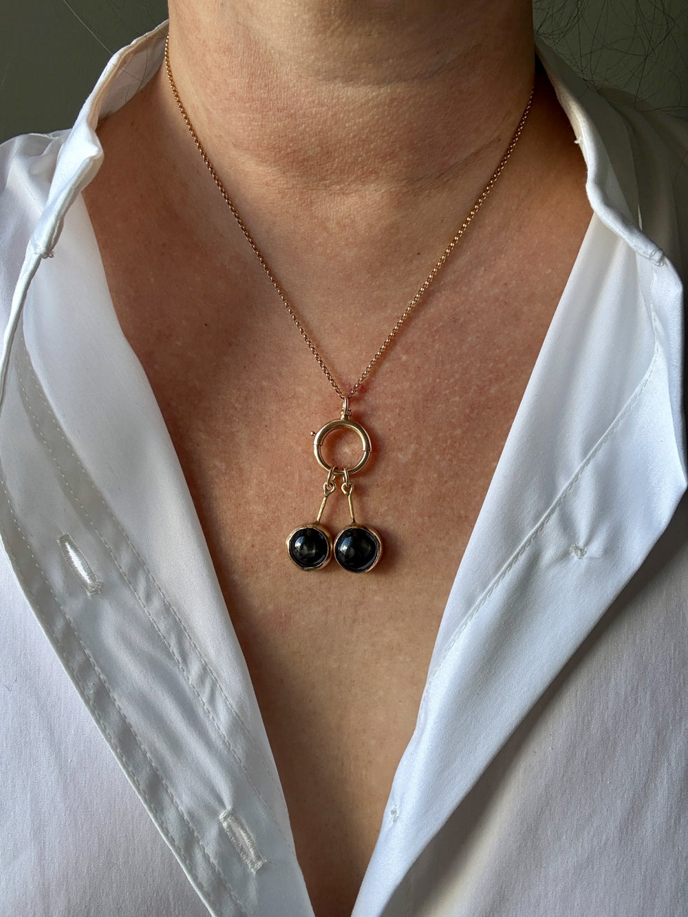 Vintage Scandi 18k gold Star Sapphire Pendant