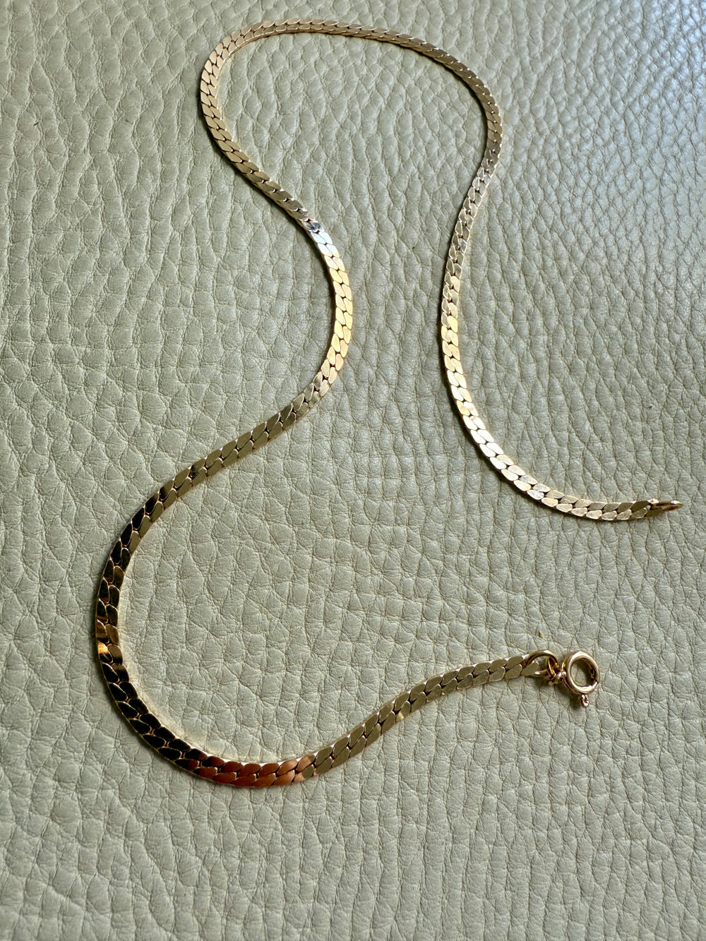 EXCELLENT! Vintage Italian 18k gold special tight curb chain mirrored necklace by Balestra- 17 inch length