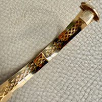 18k Gold Italian Midcentury Hinged bangle - 6.9 inch interior circumference