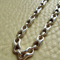 Vintage UK Sterling Silver Puffy Figure-8 Link Necklace 36g – 18 Inch Length