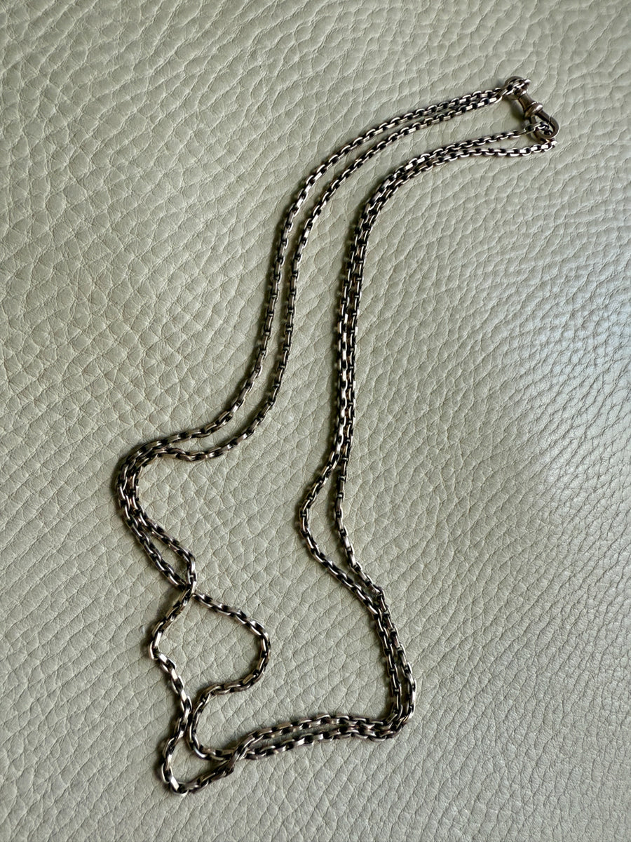 REDUCED! Antique Longuard Oval Belcher Chain in Pale Yellow 7k gold - 20 inch necklace length