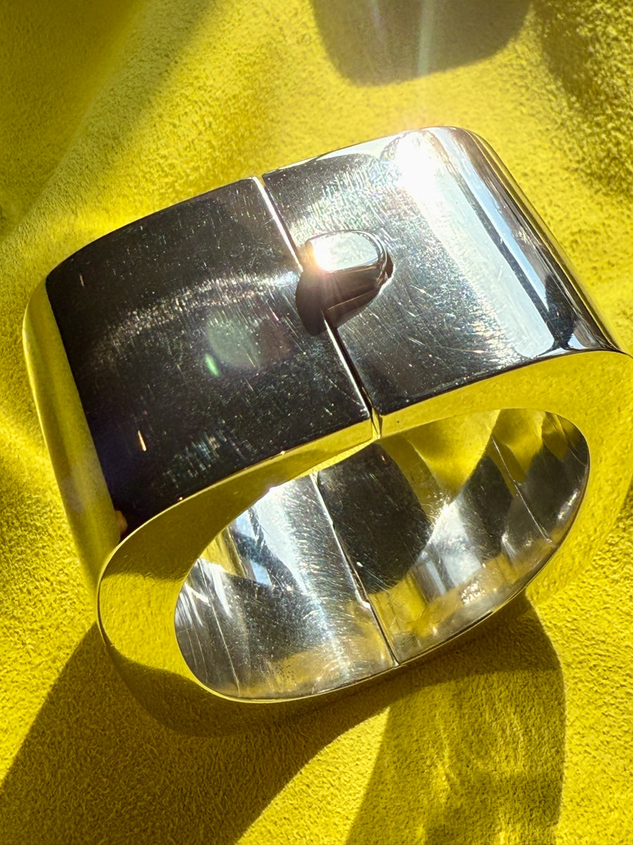 WIDE Sterling Silver Taxco Hinged Bangle - 6.6 inch interior circumference