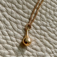 18k gold vintage swedish gold droplet pendant on matching 15inch 18k gold curb chain