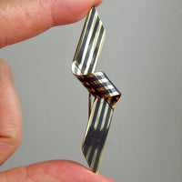Vintage Curled Striped Ribbon Brooch 14k Gold & Silver – Paul Morelli