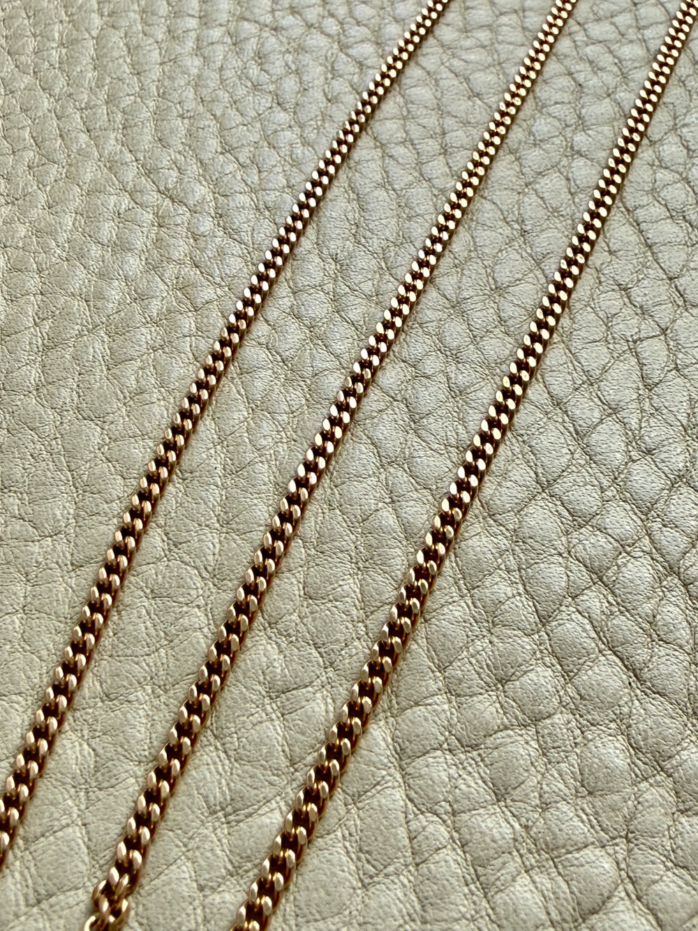 Vintage Swedish 18k Gold Curb Link Necklace – 24.5 Inch Length