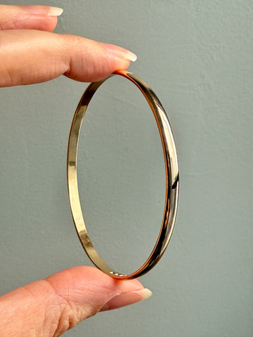 1975 Swedish Vintage 18k Gold Circular Solid Bangle - 7.8 inch interior circumference
