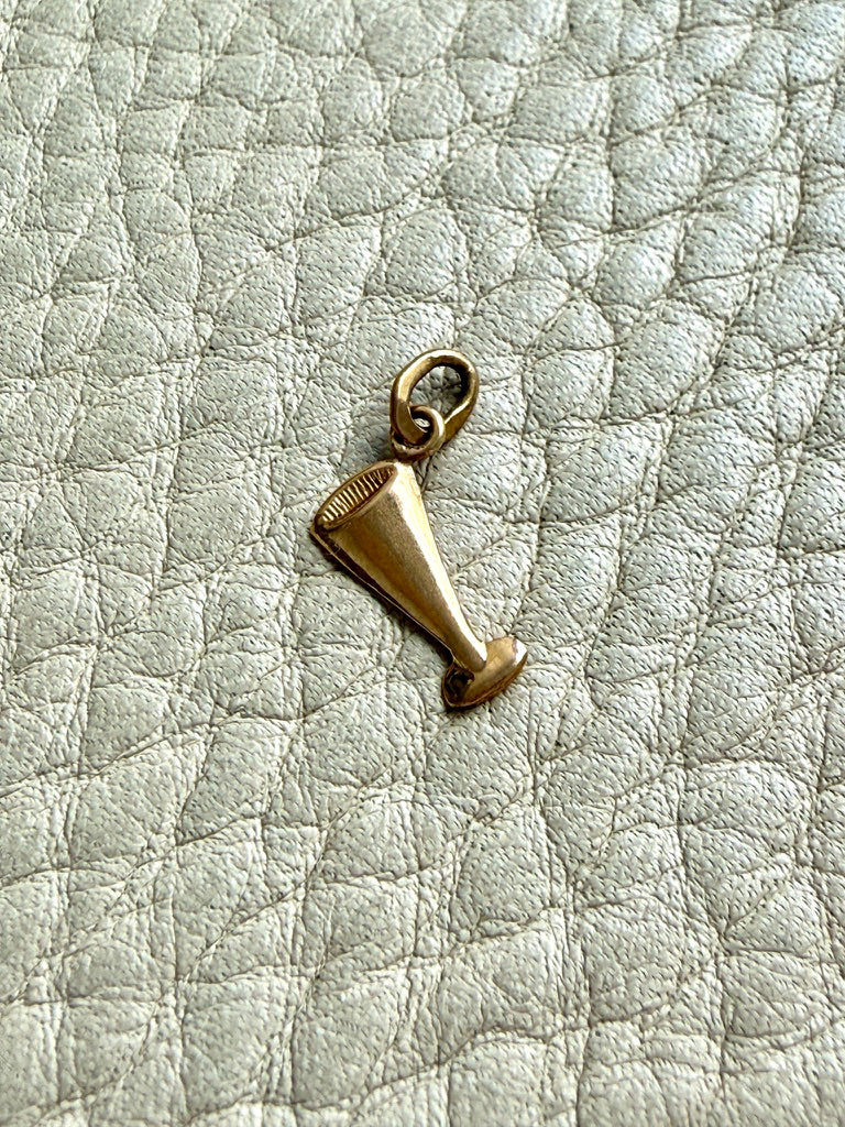 Swedish Vintage Cava Glass / Martini Glass Pendant or Charm 18k Gold – 0.6 inch
