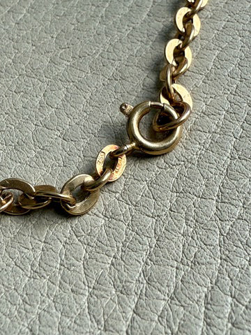 Italian Midcentury era Vintage Flat Oval link long chain in 18k gold - 32.3 inch length