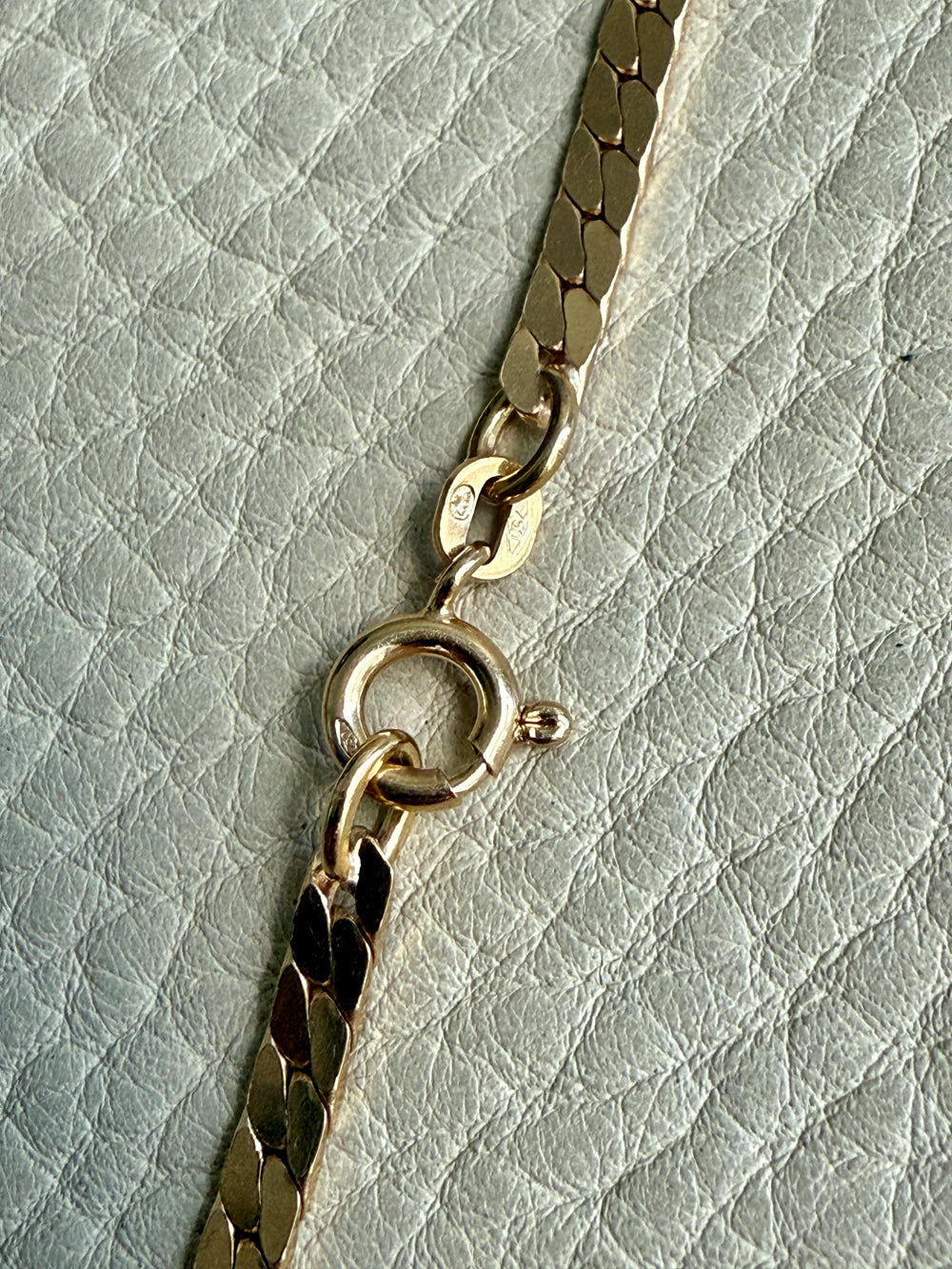 EXCELLENT! Vintage Italian 18k gold special tight curb chain mirrored necklace by Balestra- 17 inch length