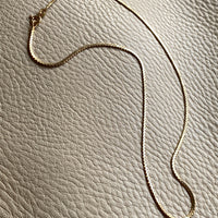 Sleek Italian vintage chain- 18k gold zigzag link necklace - 16.5 inch length