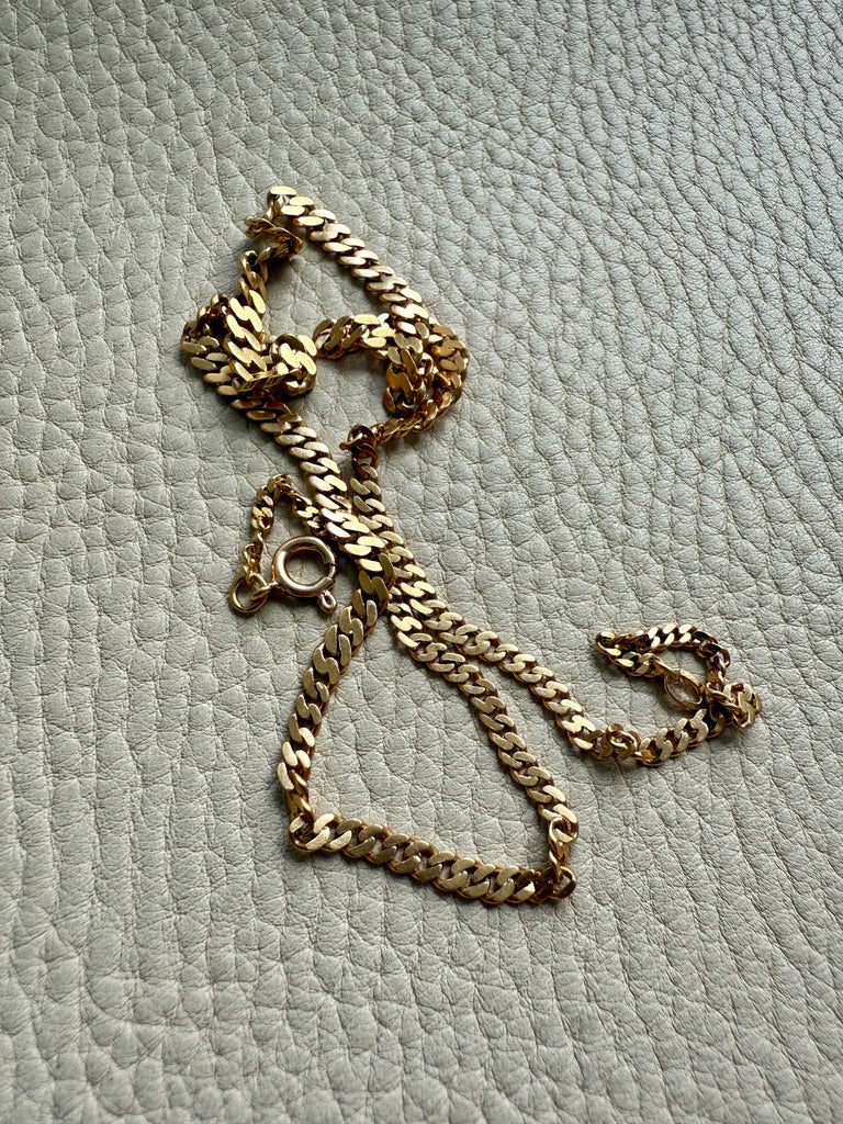 1923-1965 Swedish 18k gold pressed curb link necklace, graduated width - 17.3 inch length