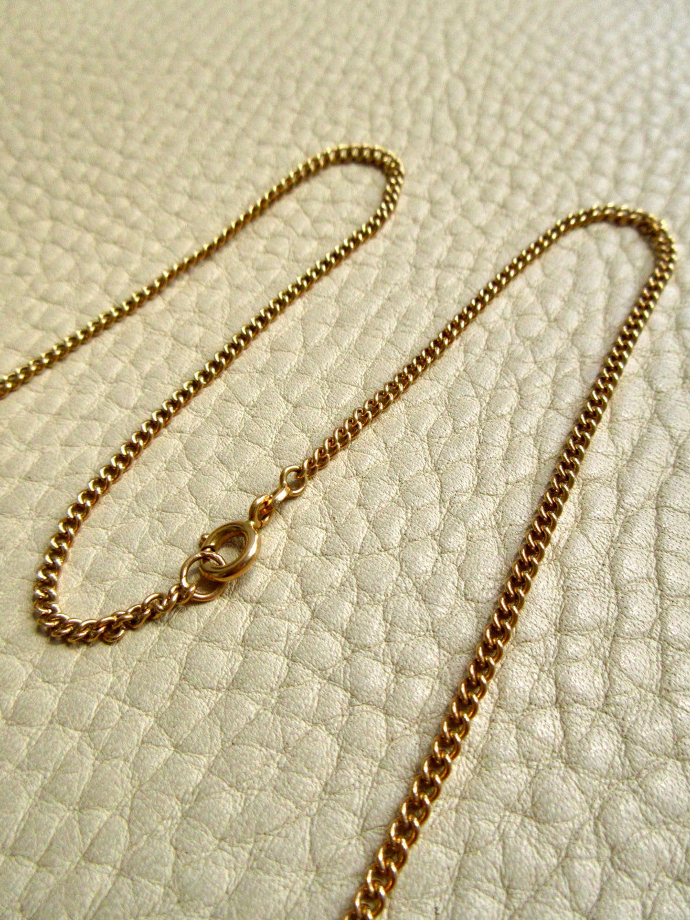 Forever curb link necklace - Vintage Swedish 18k gold chain - Excellent long 24 inch length