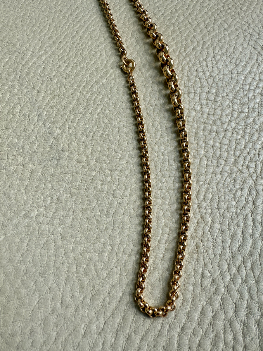 1950s era Vintage Graduated Width Rolo Link Necklace in 18k Gold - 17.75 inch length