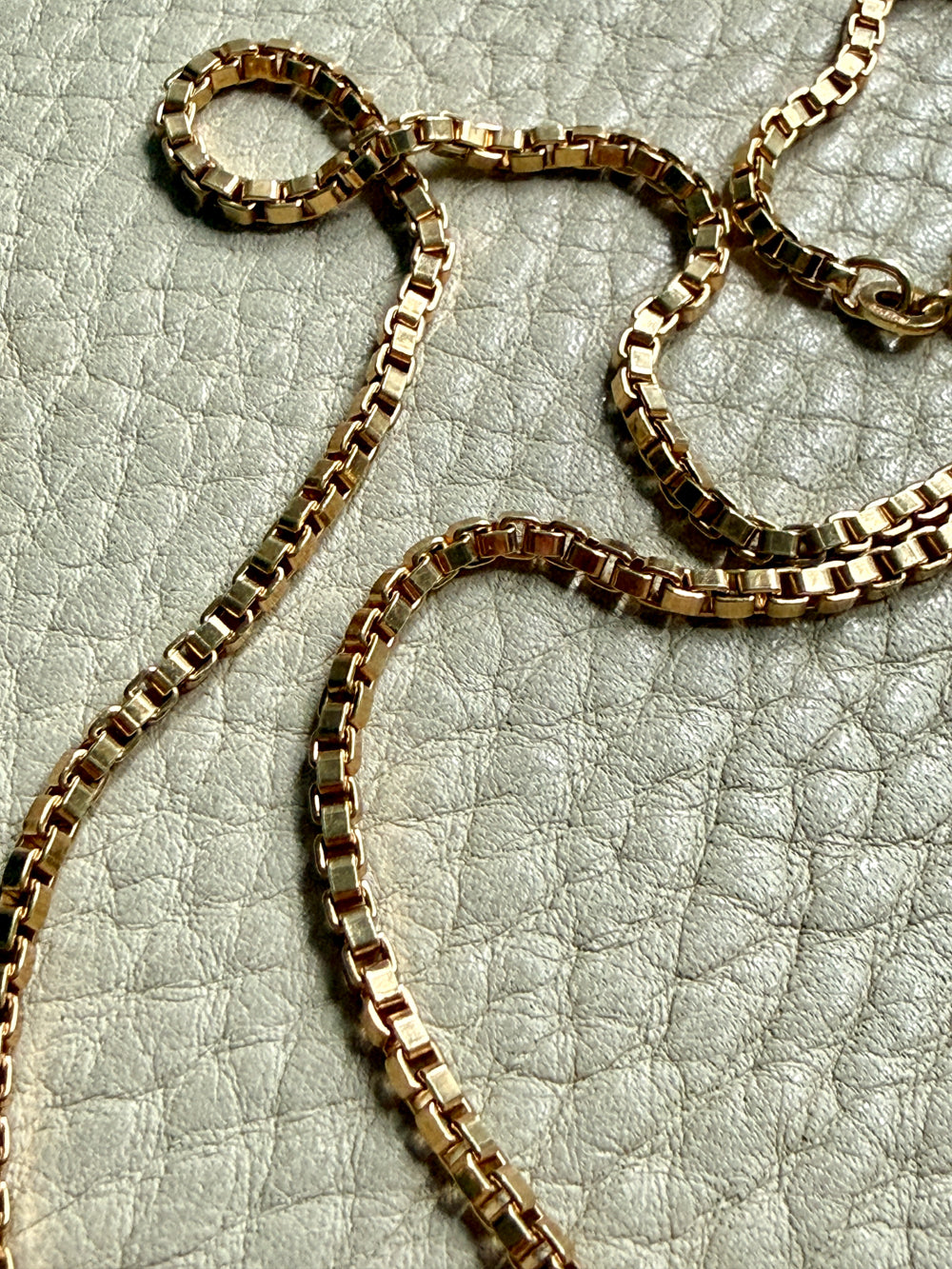 Danish Vintage 14k Gold Box Link Chain Necklace signed SV. C – 16.5 Inches