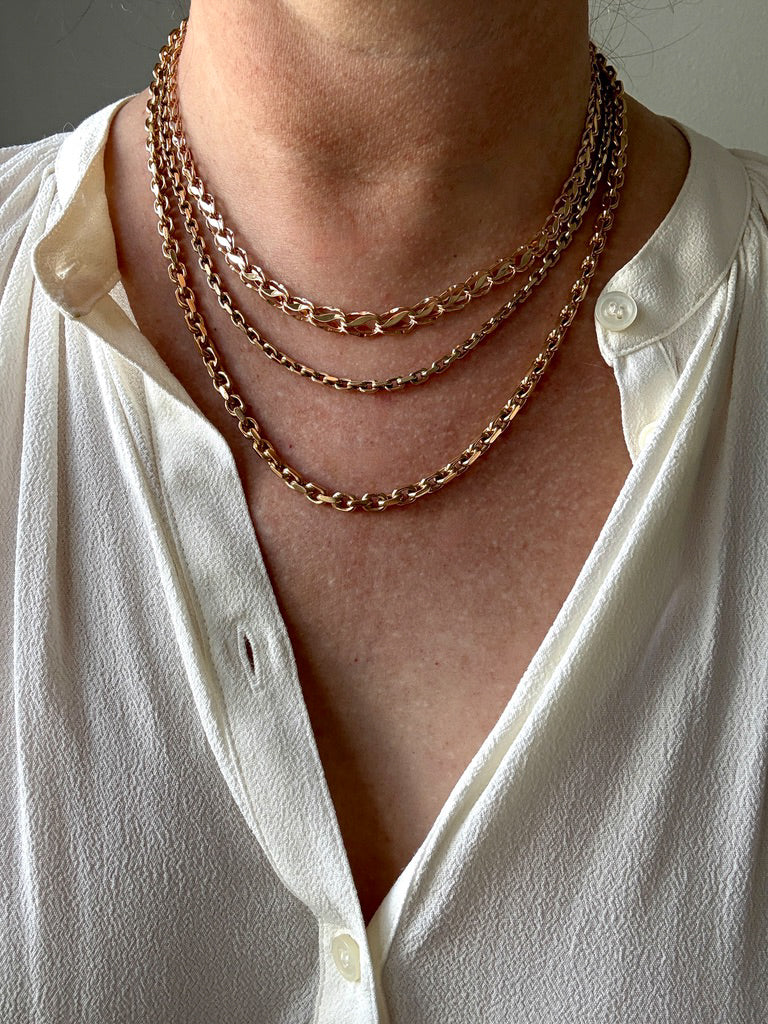 1960 Swedish Vintage Tulip Link Necklace in Rosy 18k gold - 16.3 inch length