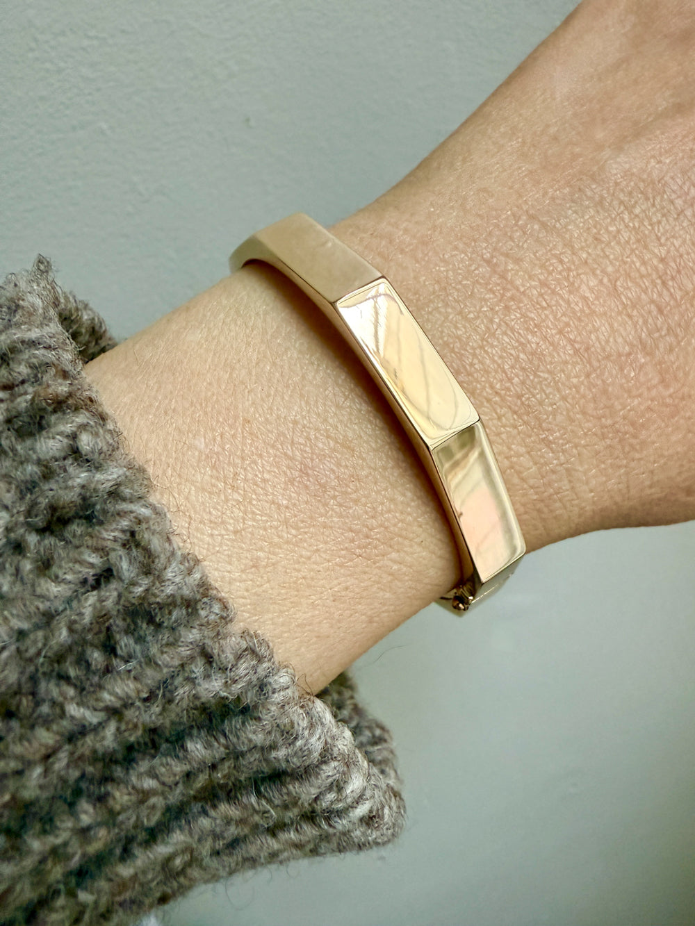 SPECTACULAR!! 10 Sided Geometric Hinged Bangle in 14k Yellow Gold - 1970s era - by Fleming Lund- 6.75 inch