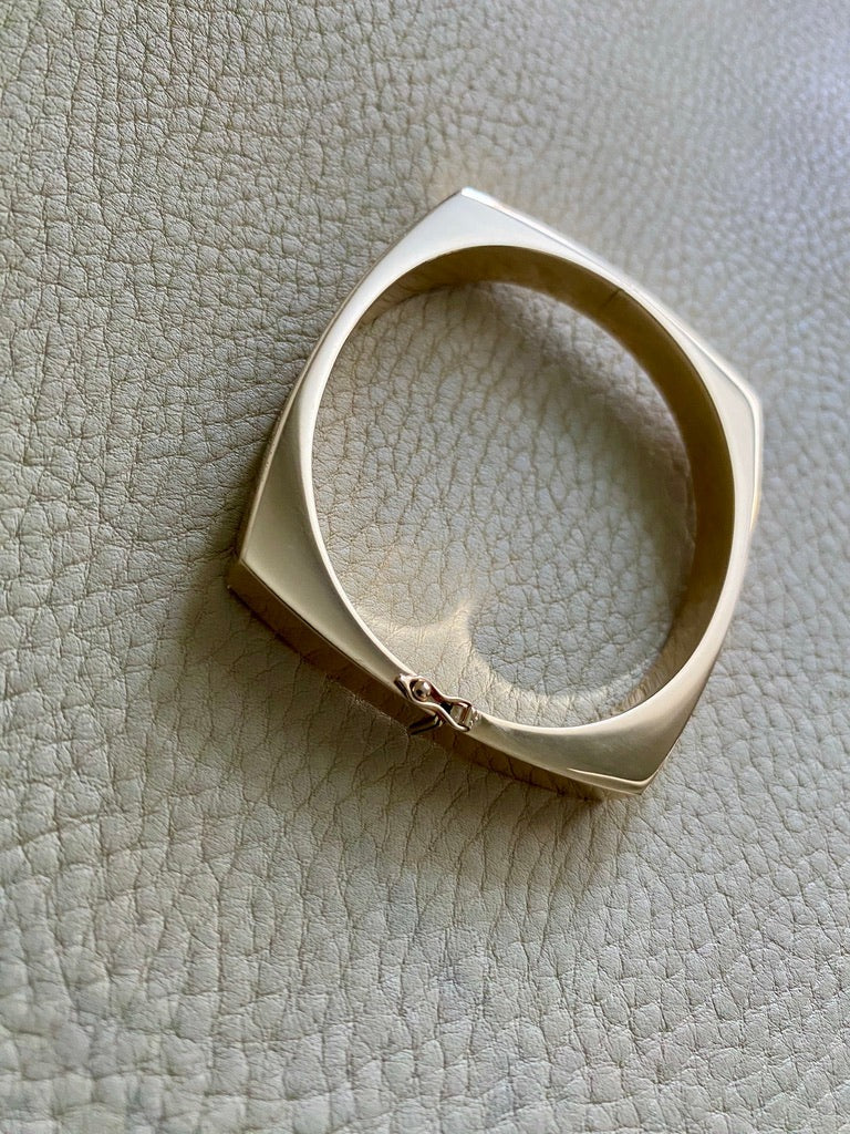 Incredible!! Danish 14k gold geometric hinged bangle - Midcentury era - by Bernhard Hertz