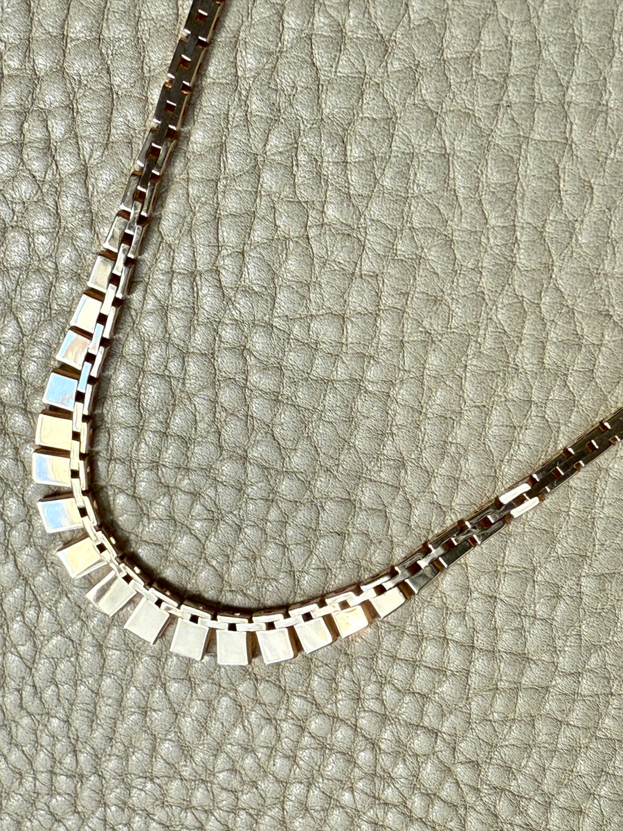 Shimmering Vintage 14k Gold Cleopatra Link Necklace - 17.8 inch length
