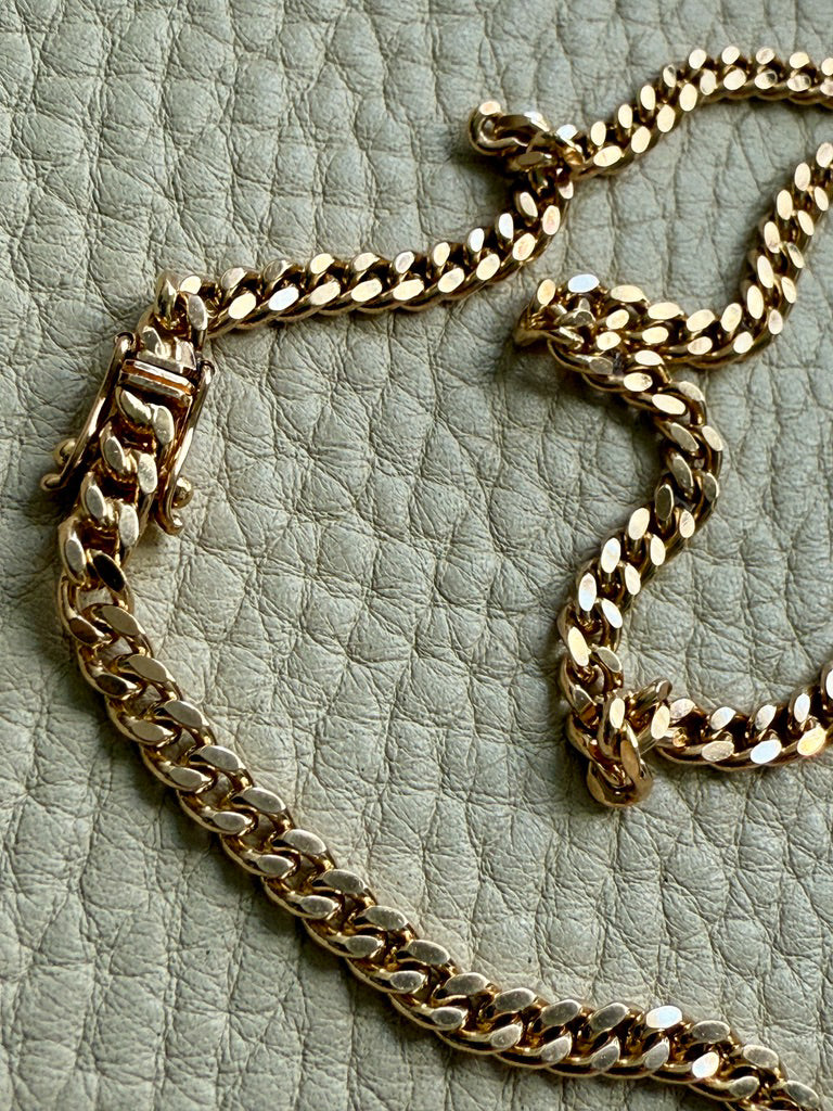 25 gram 18k Gold Chubby Round Curb Link Chain Necklace - Swedish Vintage - 19.5 inch length