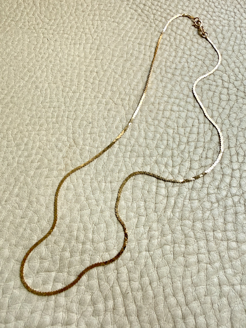 Vintage Italian 14k Yellow Gold Mirrored Heart Link Chain Necklace – 15.75 inch length