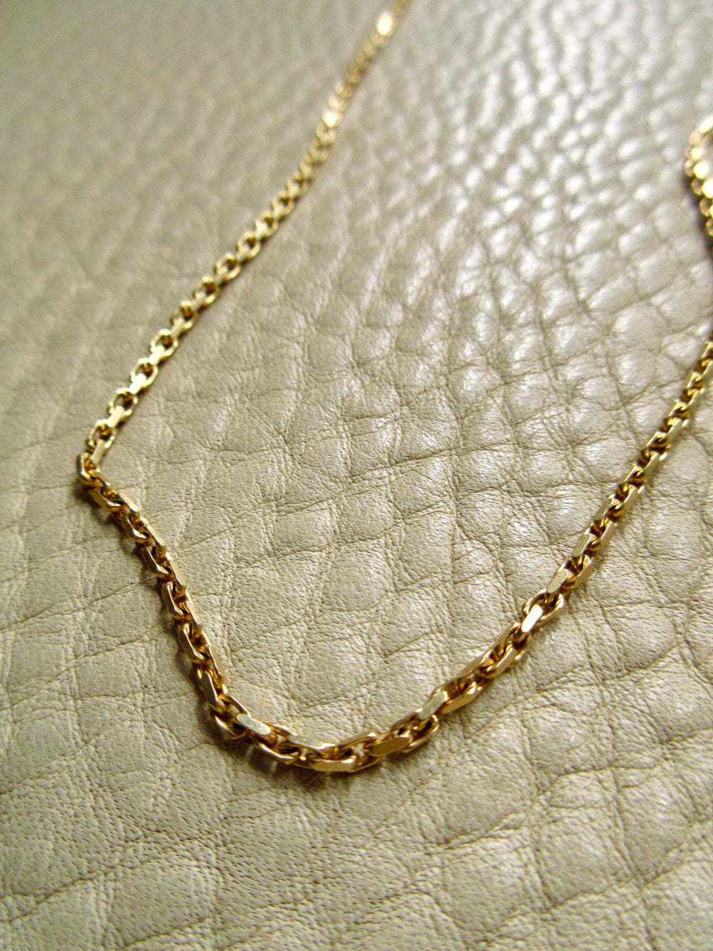 Danish Vintage 1.6mm Solid 14k Gold Biker Link Necklace – 24.75 Inch Length