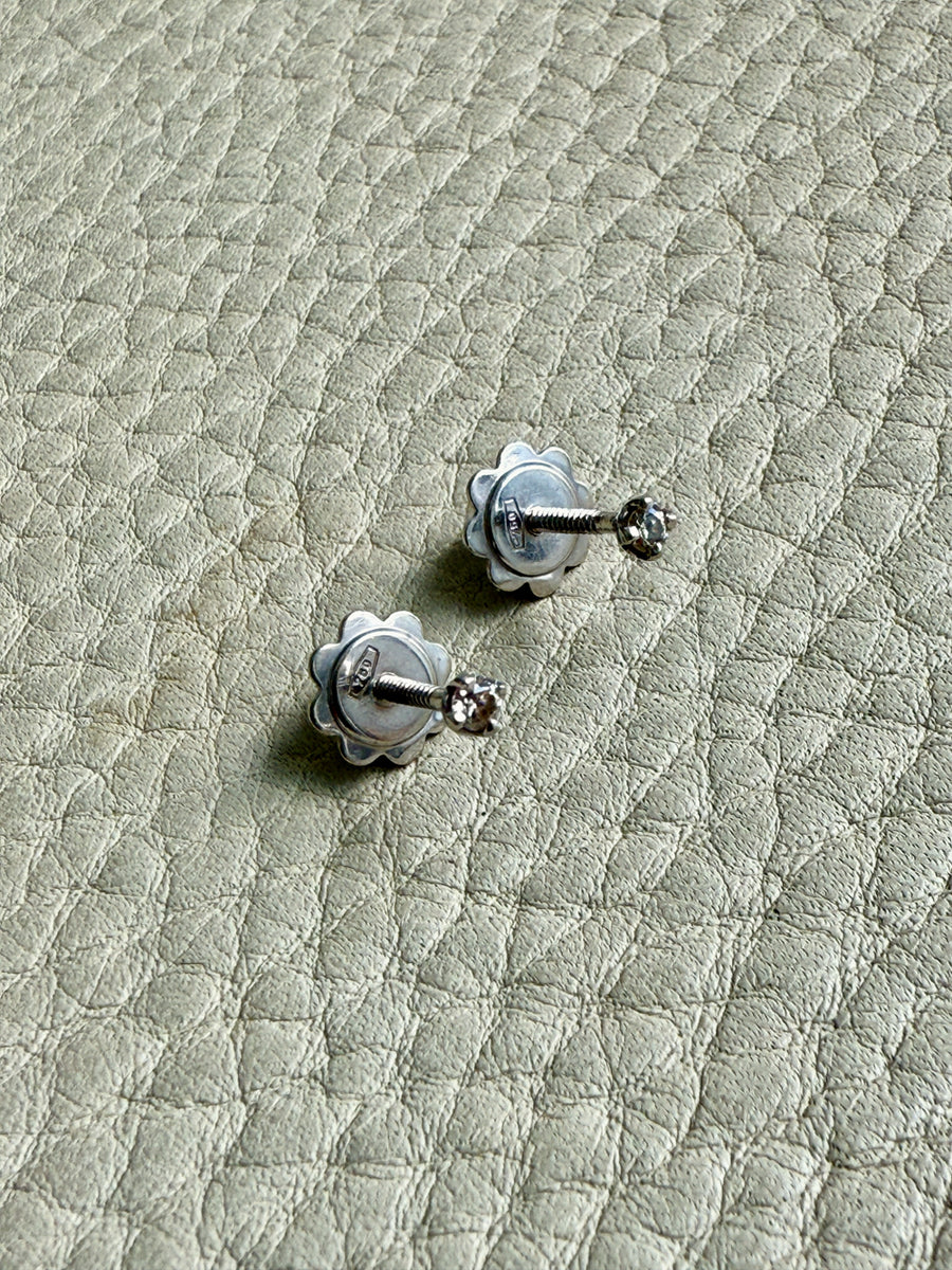 Vintage Italian 18k white gold diamond stud earrings with screwbacks