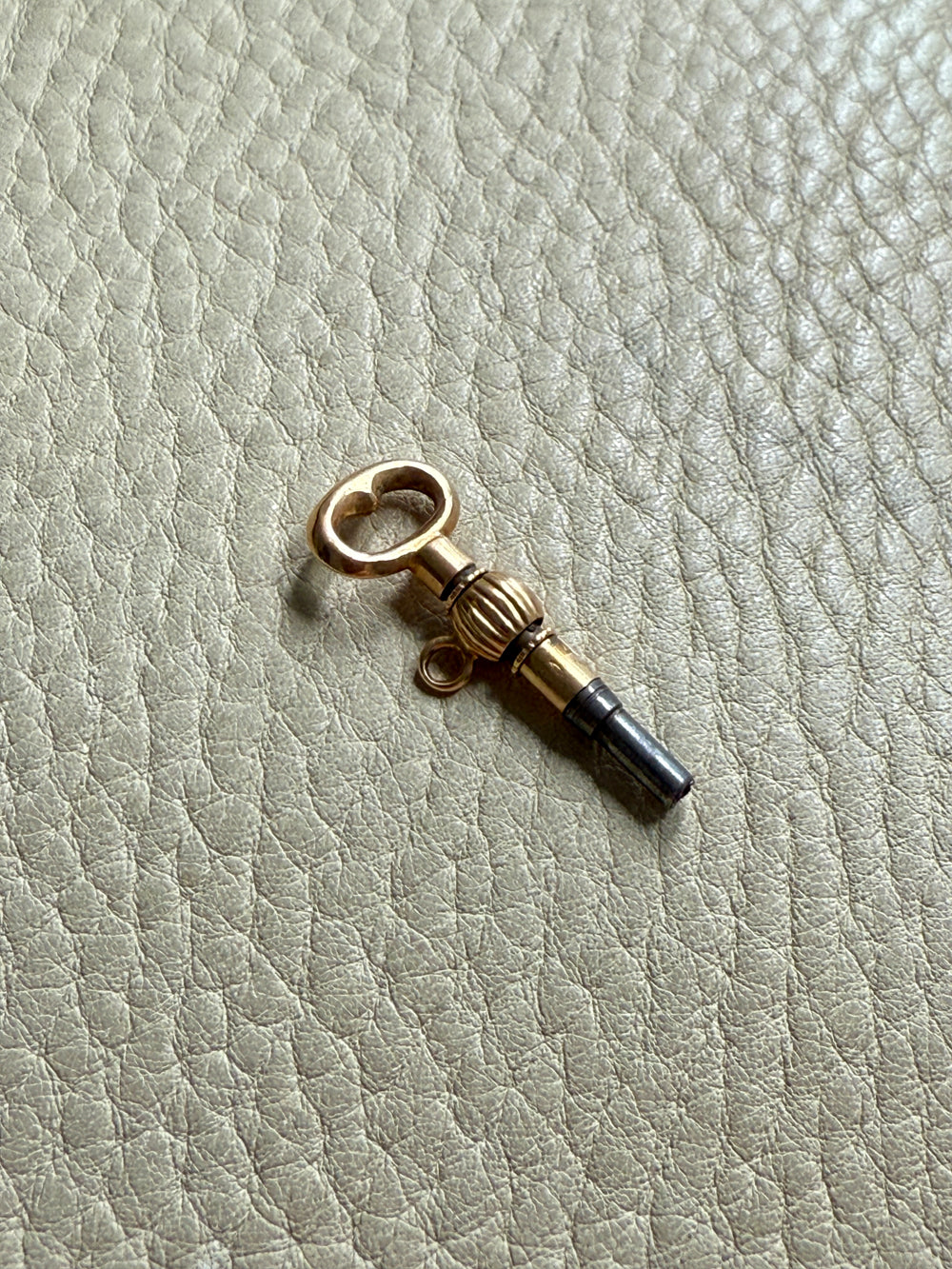 Antique 18k Gold Articulated Pocket Watch Key Pendant