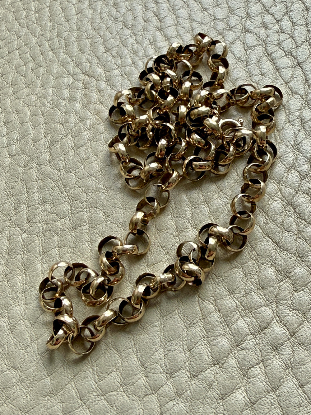 9k gold Antique Rolo Link Chain - 21 inch length