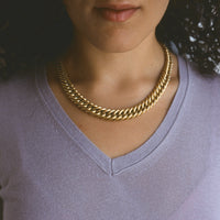Chubby 49g Graduated Vintage UnoAErre Curb Link Necklace 18k Gold – 18 Inch Length