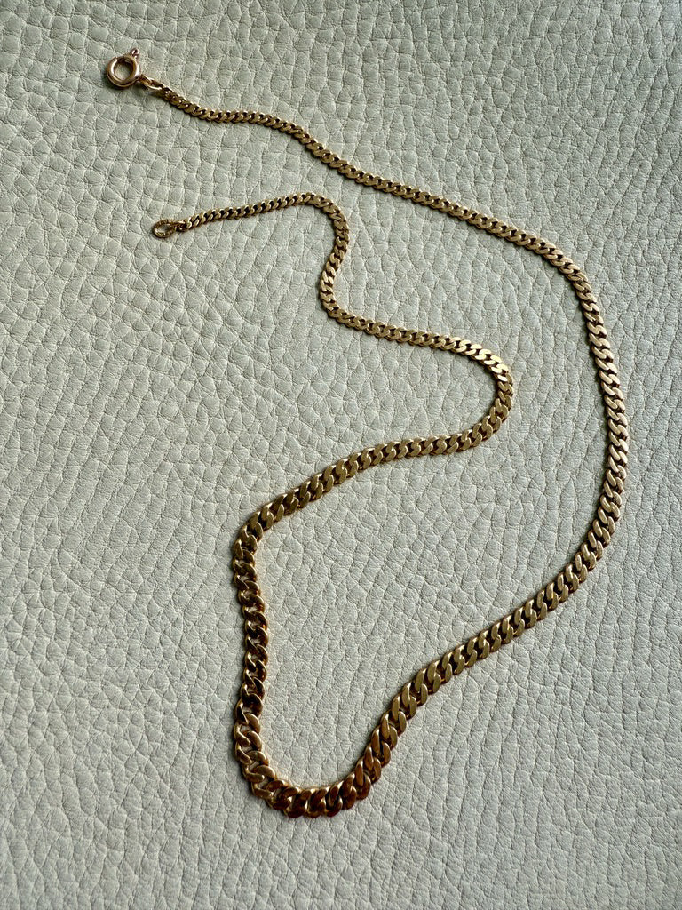 1923-1965 Swedish 18k gold pressed curb link necklace, graduated width - 17.3 inch length