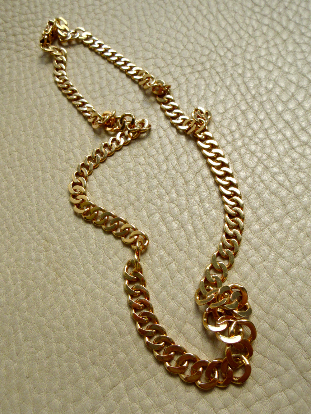 1978 Swedish Vintage Tapered Curb Link Necklace 18k Gold – 19.5 Inch Length on beige background