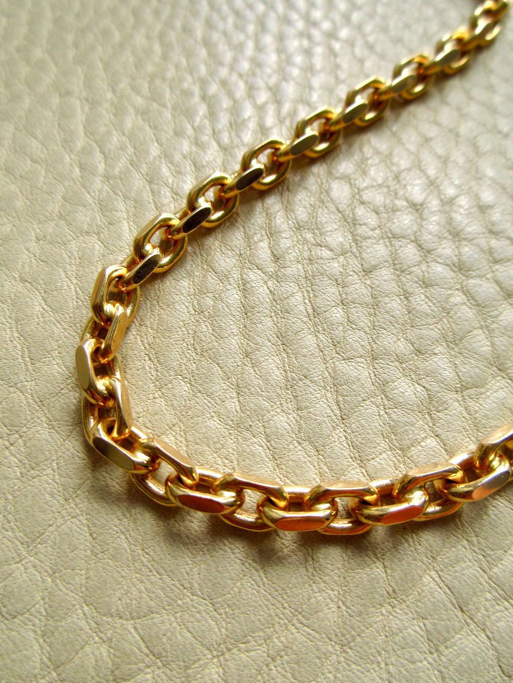 1985 Chunky 4.7mm Vintage Swedish 18k Gold 51g Biker Chain Necklace – 19.5" Length