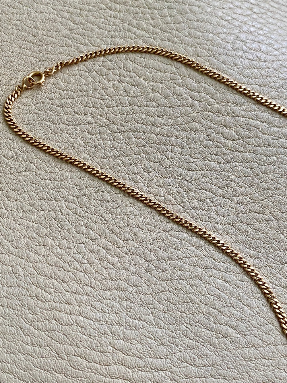 18k gold graduated curb link necklace, vintage from Sweden 1950s