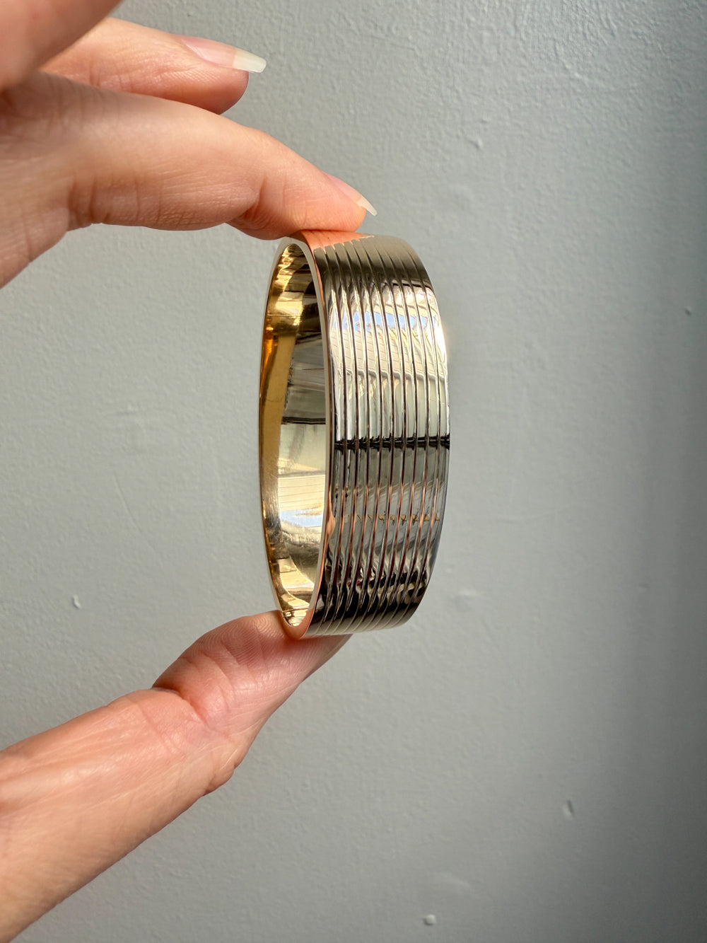 Unique! Architectural Wide 14k Gold Hinged Bangle with Linear Grooves - 6.9 inch oval interior circumference