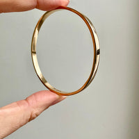 A Forever bracelet! English vintage 18k Gold solid formed bangle