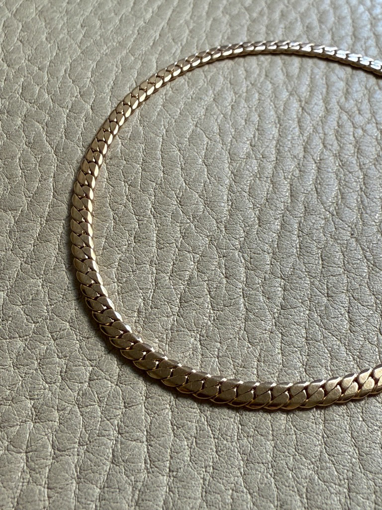 EXCELLENT! Vintage Swedish 18k Gold Tight Curb Bracelet with Safety Chain - 7 inch length