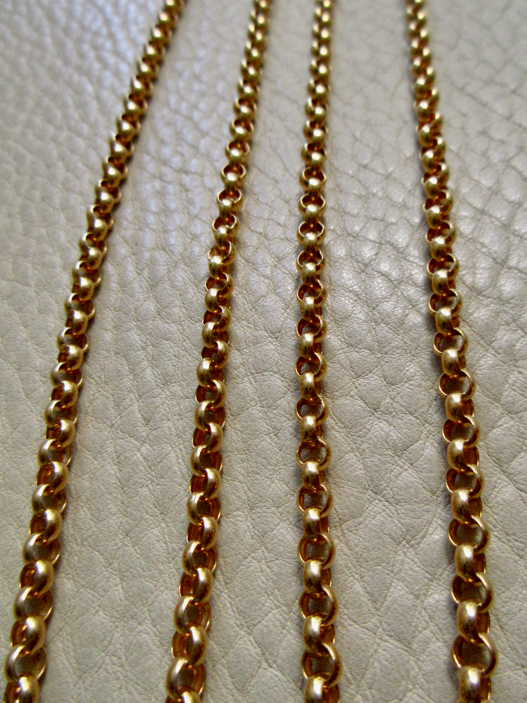 1986 - Vintage 18k Gold Long Length Rolo Link Necklace -  34.7 inch length