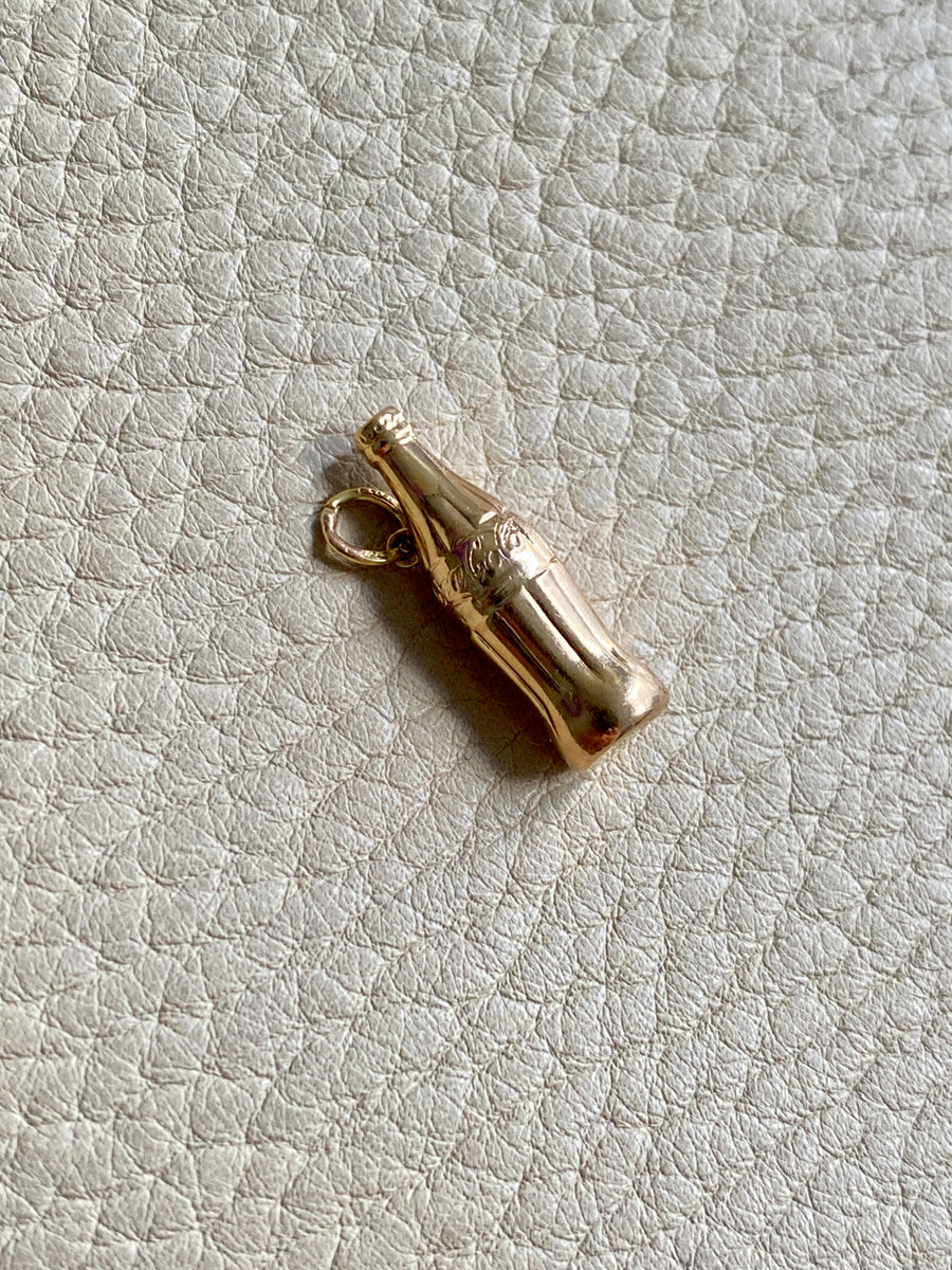 18k gold Swedish vintage charm or pendant - Coca-Cola Bottle