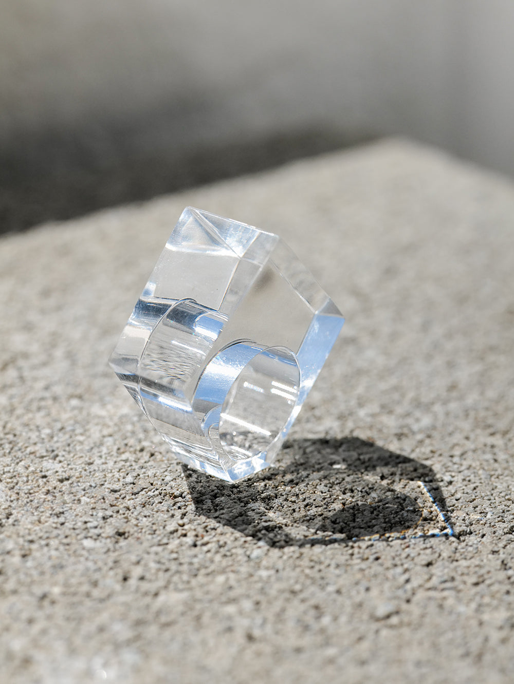 Vintage Siv Lagerström Clear Acrylic Ring – Size 6.25