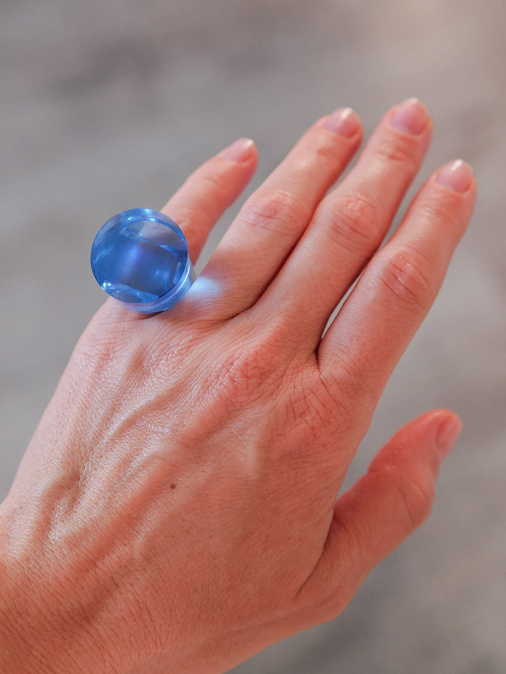 Vintage Siv Lagerström Blue-Tinted Acrylic Ring – Size 5