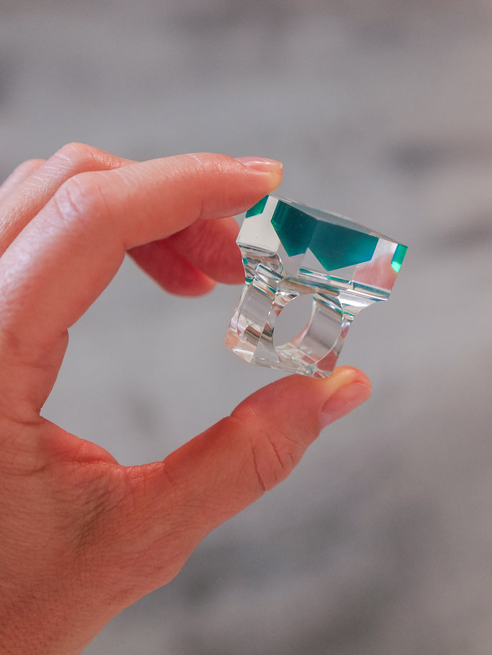 Vintage Siv Lagerström Green Optical Acrylic Ring – Size 6.5