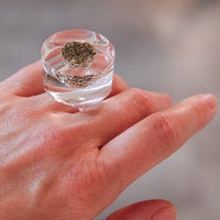 Vintage Siv Lagerström Chain Inclusion Acrylic Ring – Size 7.75