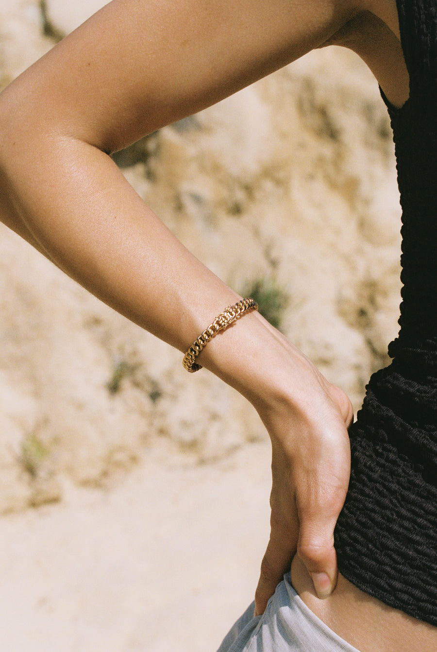 Vintage Hinged Rigid Curb Link Bangle Bracelet in Rosy 14k Gold - 6.75 inch interior