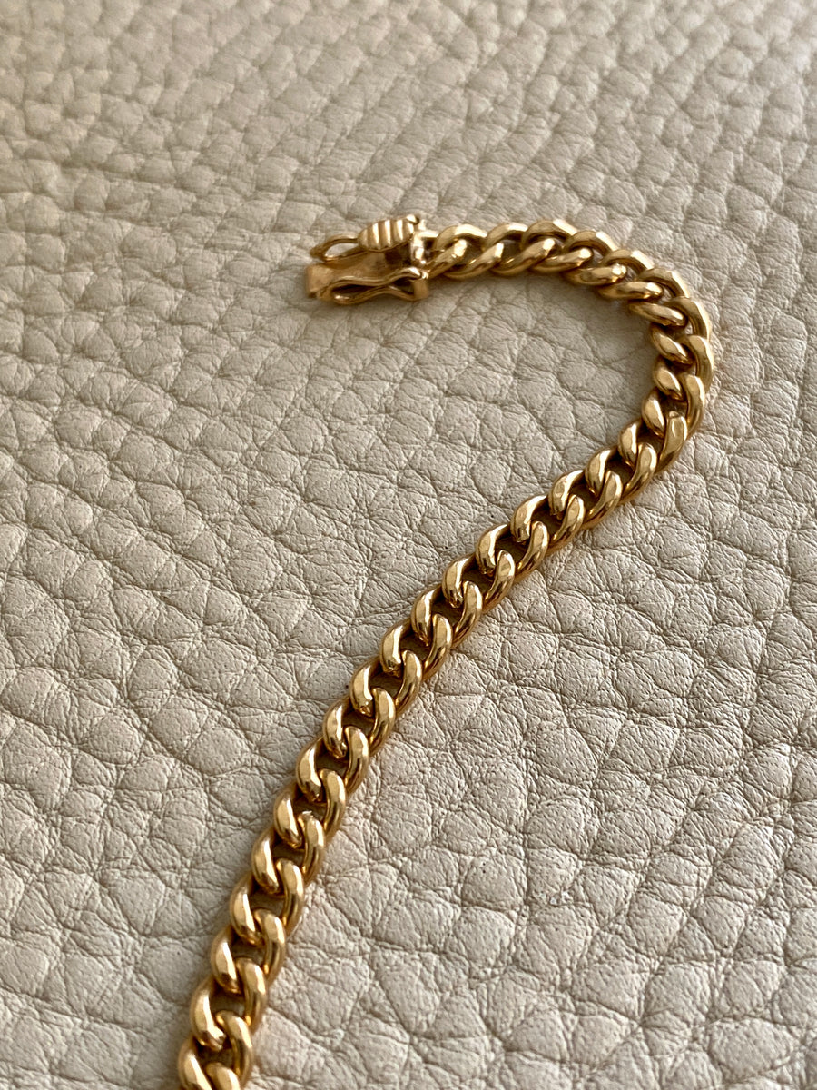 18k yellow gold vintage curb link bracelet - 7.8 inch length