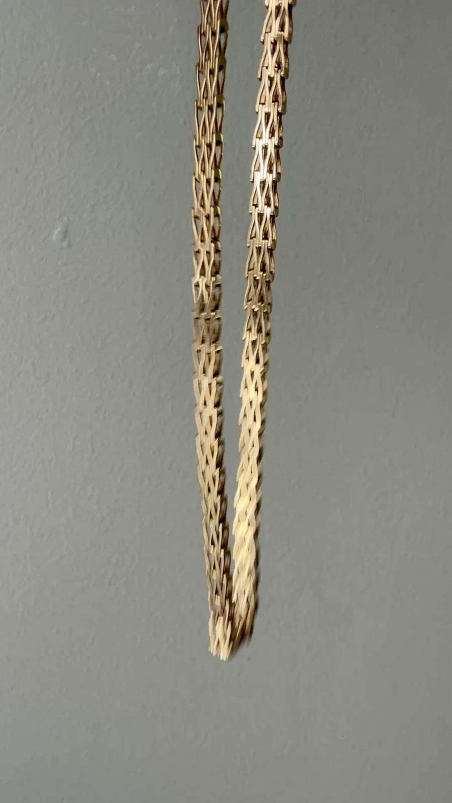 Exquisite 14k gold Wishbone necklace by Jens Poul Asby - 16.2 inch length