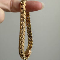 Impeccable! Vintage European 14k gold Tight Curb Bracelet with Alternating Link Texture - 7.7 inch length