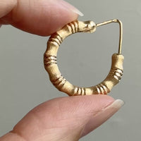 Vintage Italian 18k Bamboo pattern Gold Hoop Earrings – 1 inch diameter