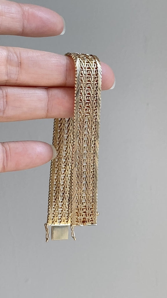 Phenomenal Danish link bracelet in 14k solid gold - by Jørn Arne Backhausen - 6.75 inch length