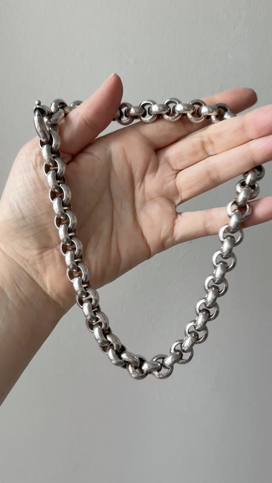 MEGA ROLO!! Heavy 228 gram Silver Rolo Link Necklace with Large Bolt Clasp - 17.5 inch length